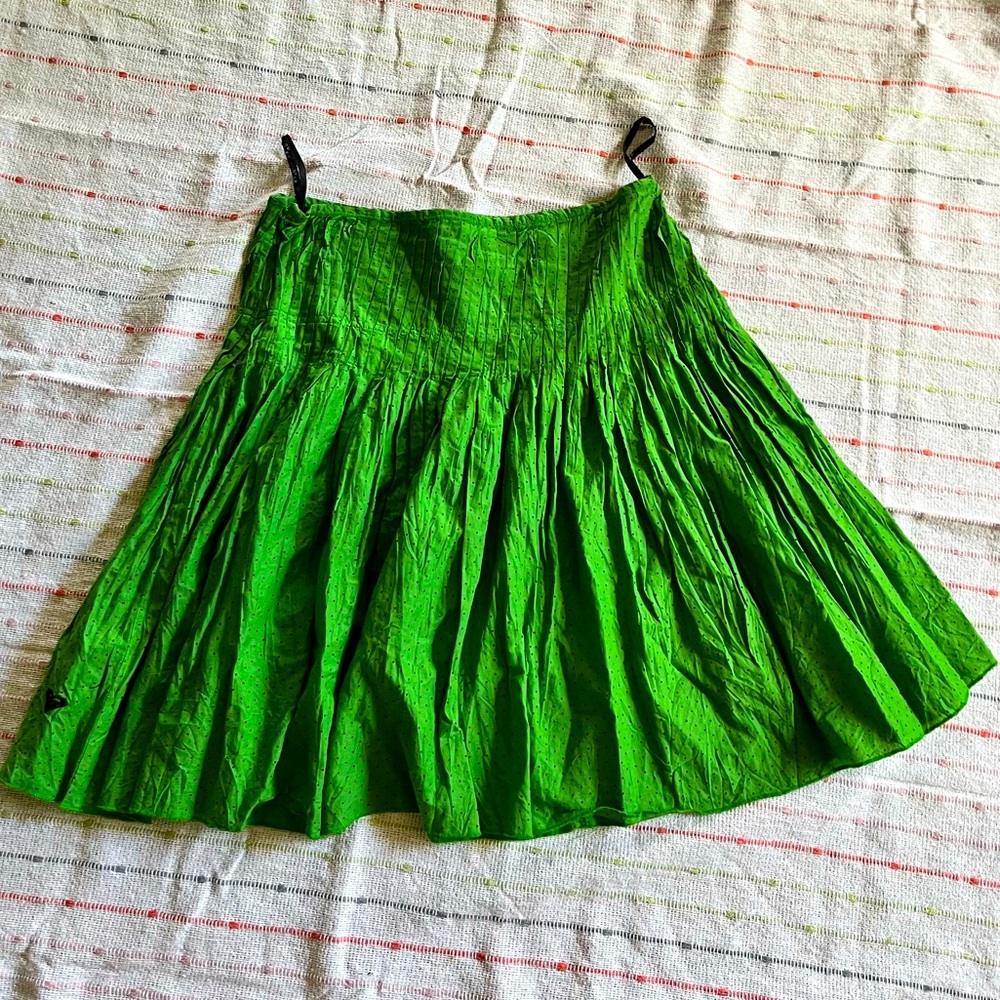 NWOT ROXY BRAND BRIGHT GREEN BLACK POLKA DOT SKIRT SIZE LARGE